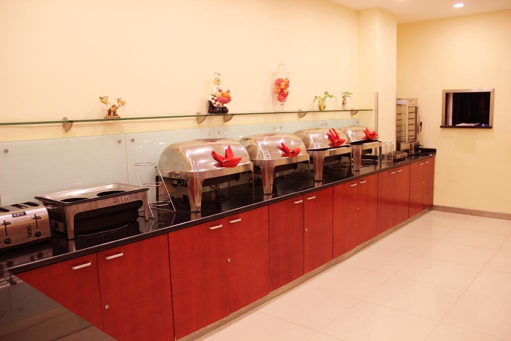 Hanting Express Qingdao Zhongshan Road Bagian luar foto