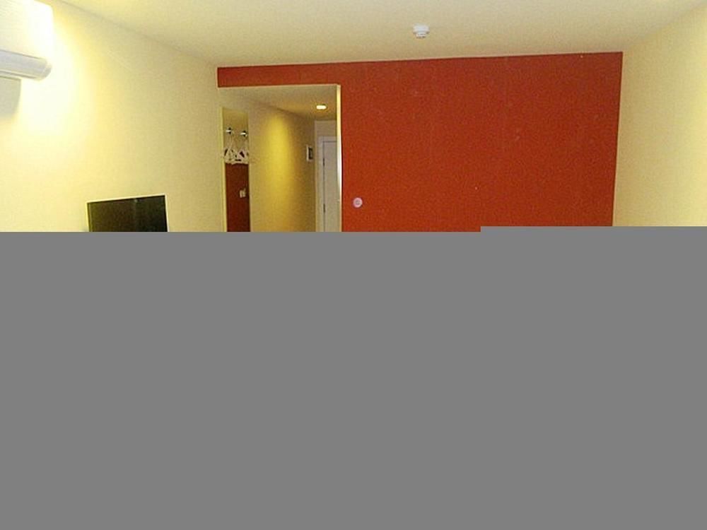Hanting Express Qingdao Zhongshan Road Bagian luar foto